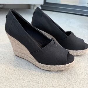 Toms Wedge heel, open toe